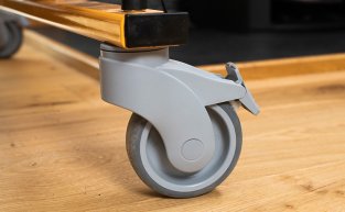 Lockable thermal-rubber-tread castors are an optional upgrade.